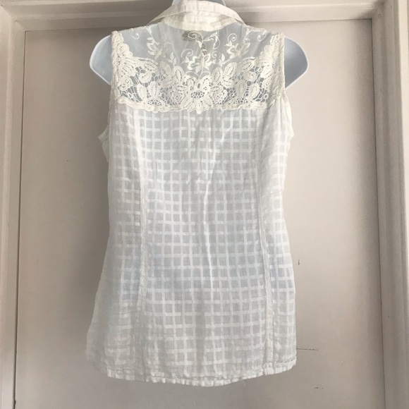 LovePotion Lace details Cotton Blouse Lightweight - Picture 4 of 10